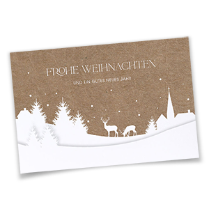 Geschäftliche Weihnachtskarten im Kraftpapier-Look, weiße Schneelandschaft vor braunem Hintergrund.